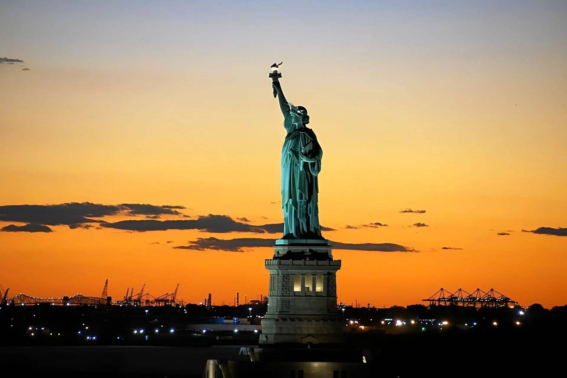 New York — attractions & tours